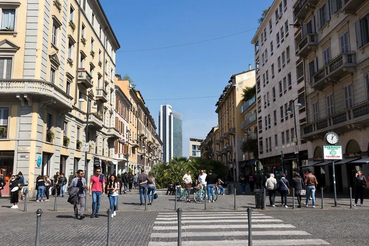 Apartment Fioravanti Suite Milan